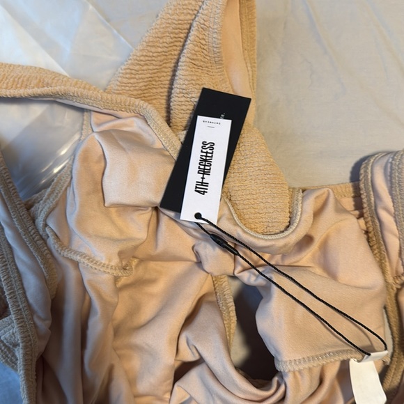 NEW Beige Crinkle Scoop Neck High-Cut One-Piece Swimsuit - Picture 8 of 9